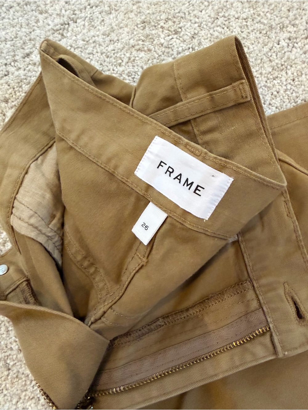Women’s Frame ultra high rise barrel Jean - Picture 3 of 5